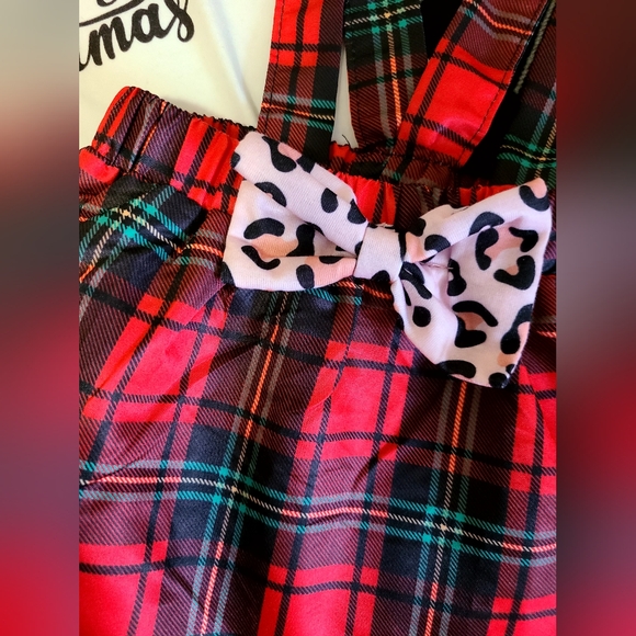 📢📢📢Free With Any Purchase📢📢📢Holidays outfit 🎄🎅 - Picture 3 of 7